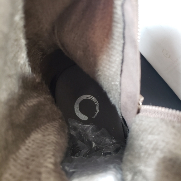 Journee Collection Taupe Faux Suede Pull-on Slouch Block Heel Boots Sz 9 - Picture 8 of 11